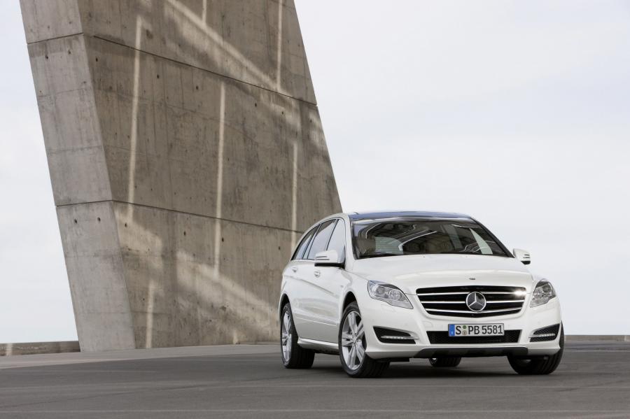  Mercedes-Benz R-Class 2011 года  (фото 49 из 186)